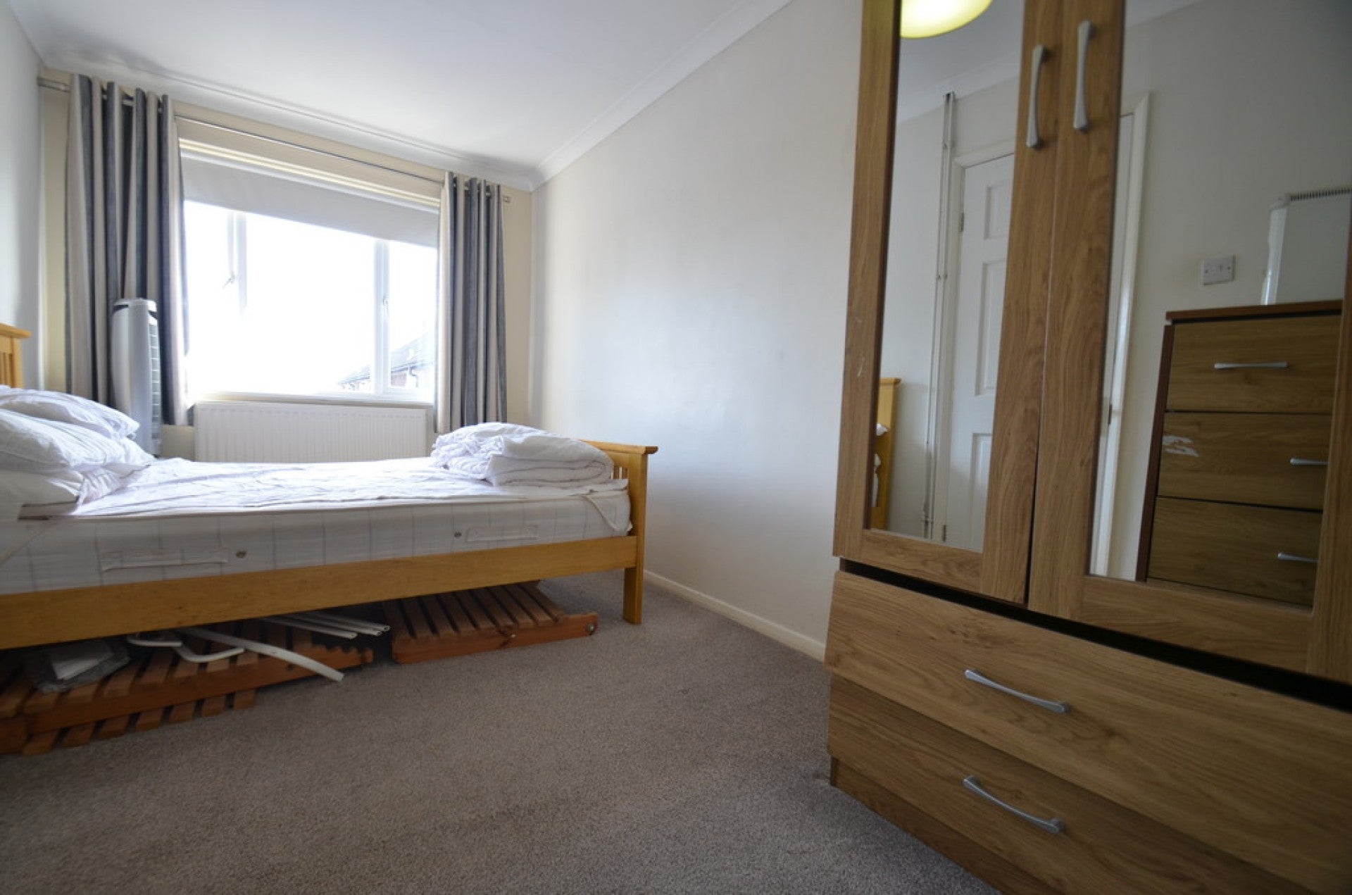 Flat Feltham Hill Road in Borough of Spelthorne