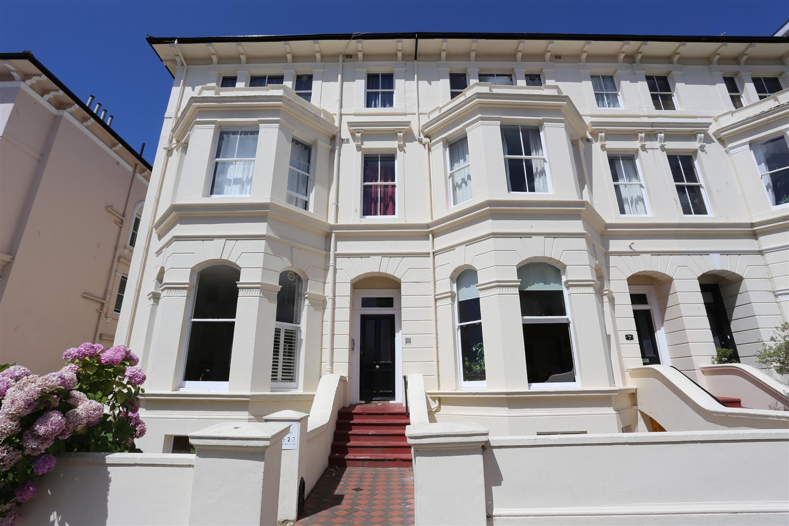 Flat St Aubyns in Portslade by Sea