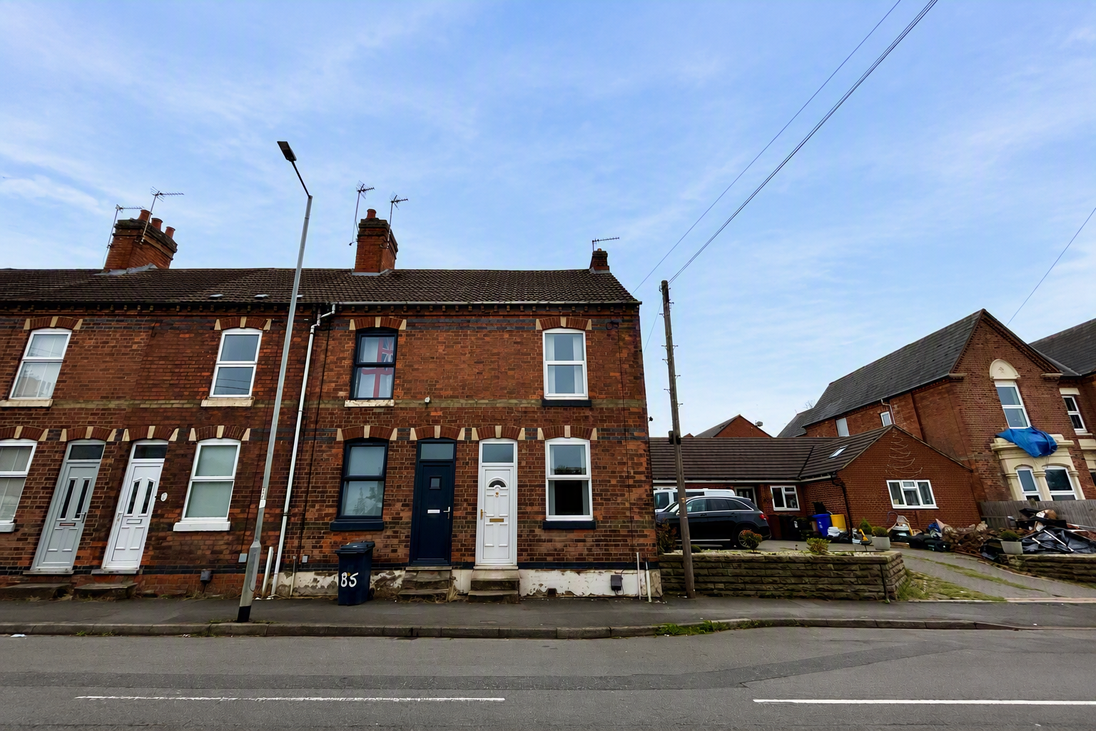 House Weir Bank in East Staffordshire
