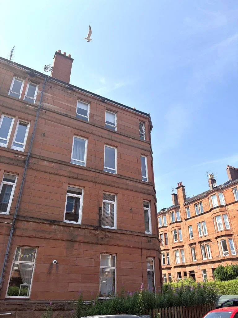 Flat Apsley Street in Glasgow