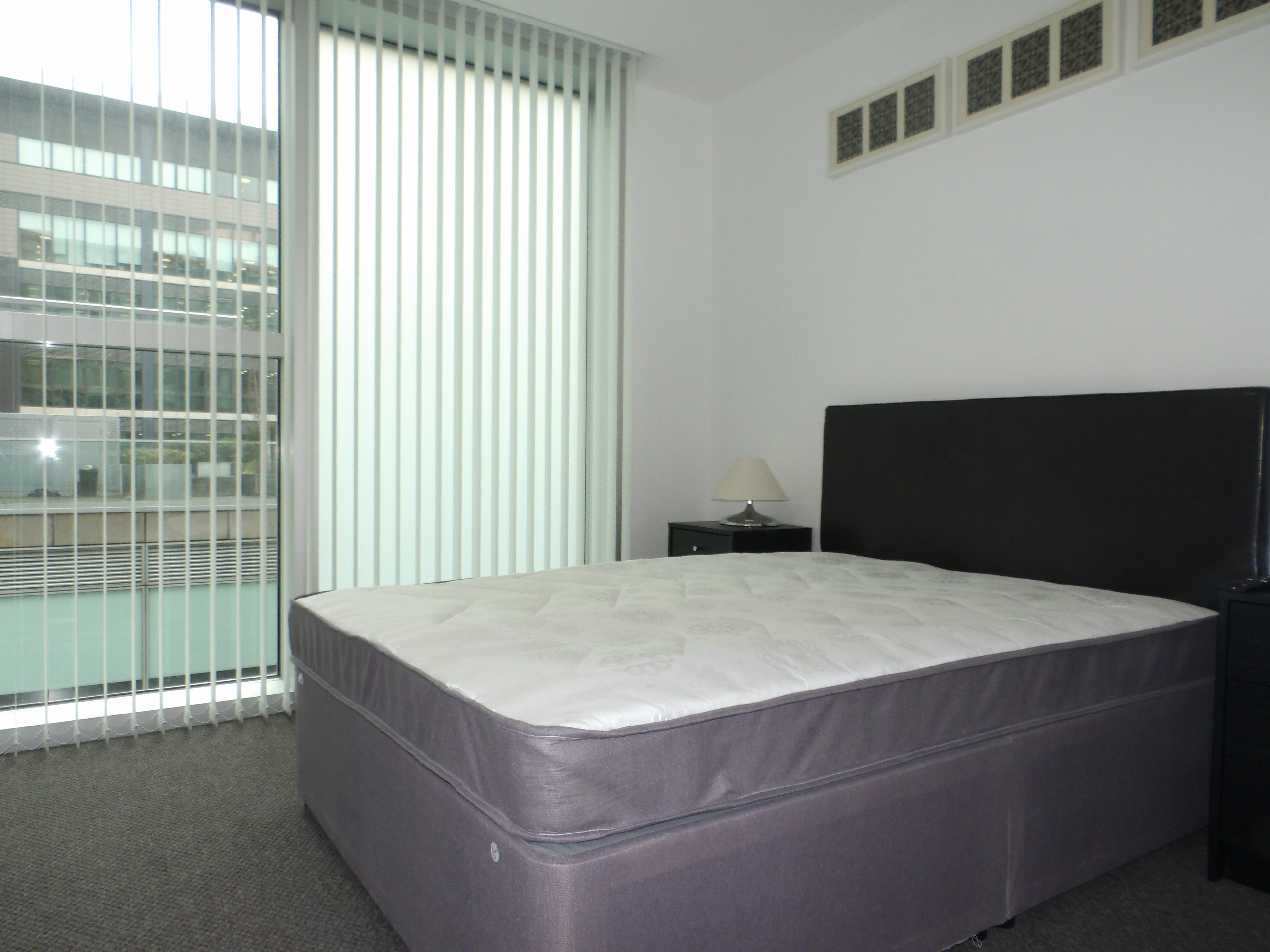 Flat Holkham Walk in Milton Keynes