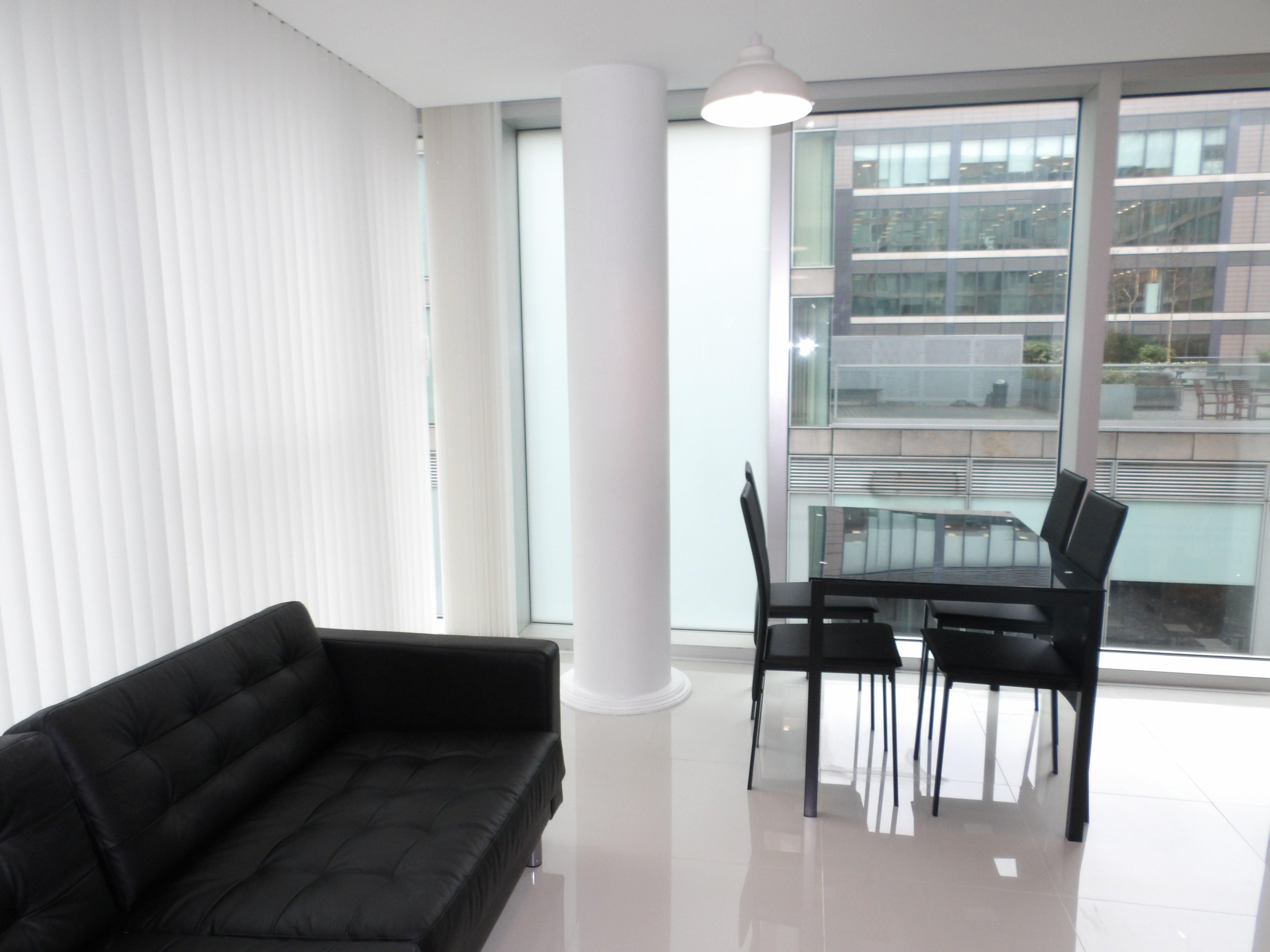 Flat Holkham Walk in Milton Keynes