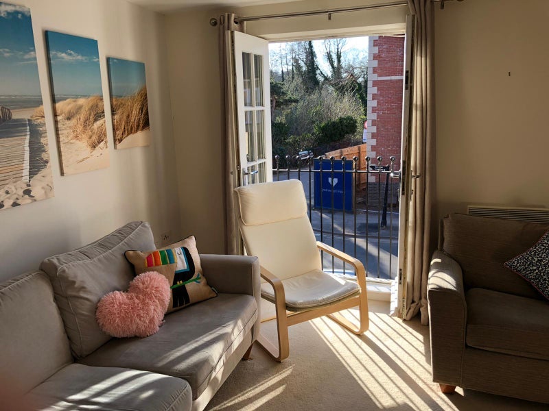Room Coventry Road in Warwick