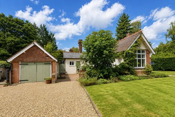 Flat Three Elm Lane in Tonbridge and Malling