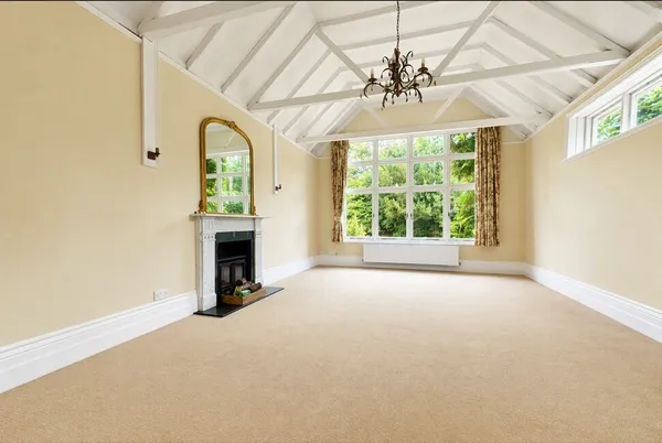 Flat Three Elm Lane in Tonbridge and Malling