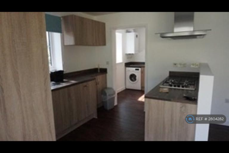 Room Gloucester Road in Filton