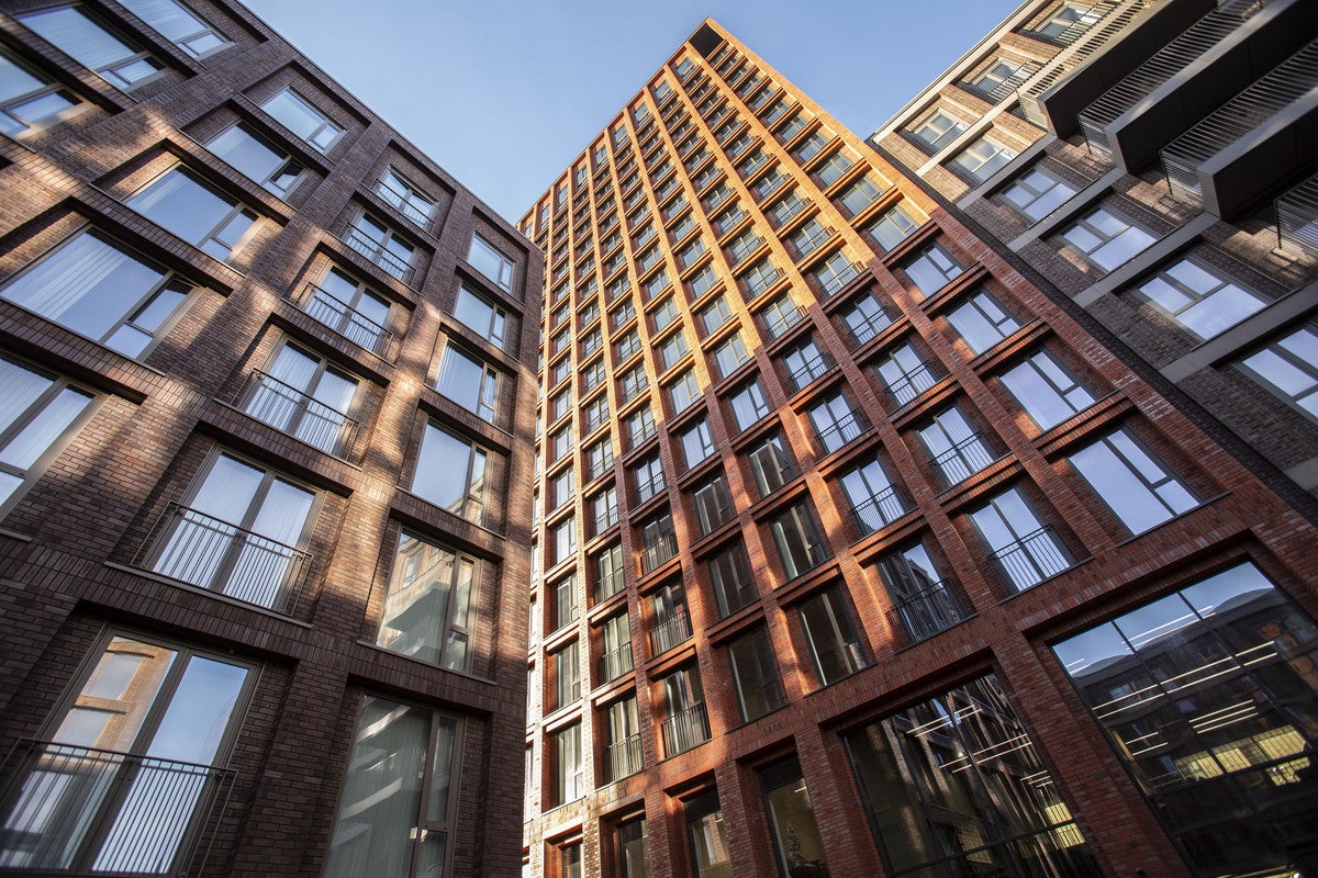 Flat Gooch Street North in Birmingham
