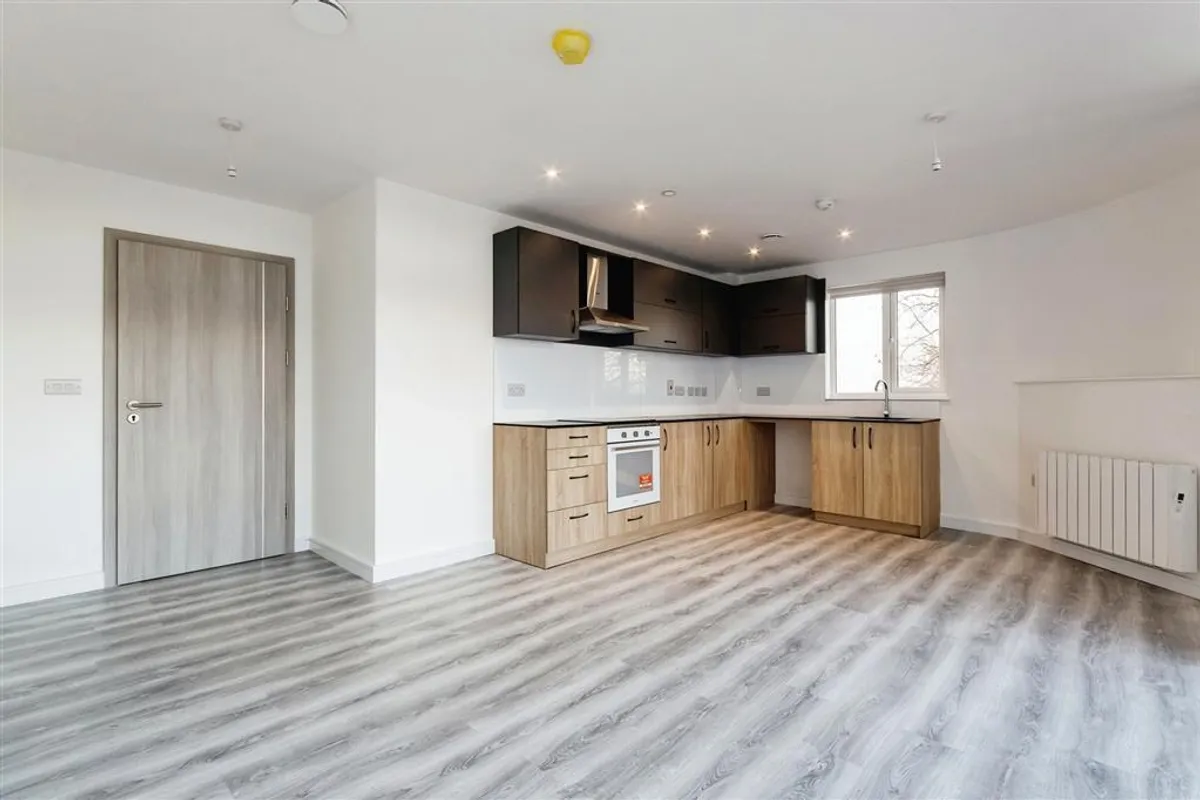Flat Woodborough Road in Nottingham
