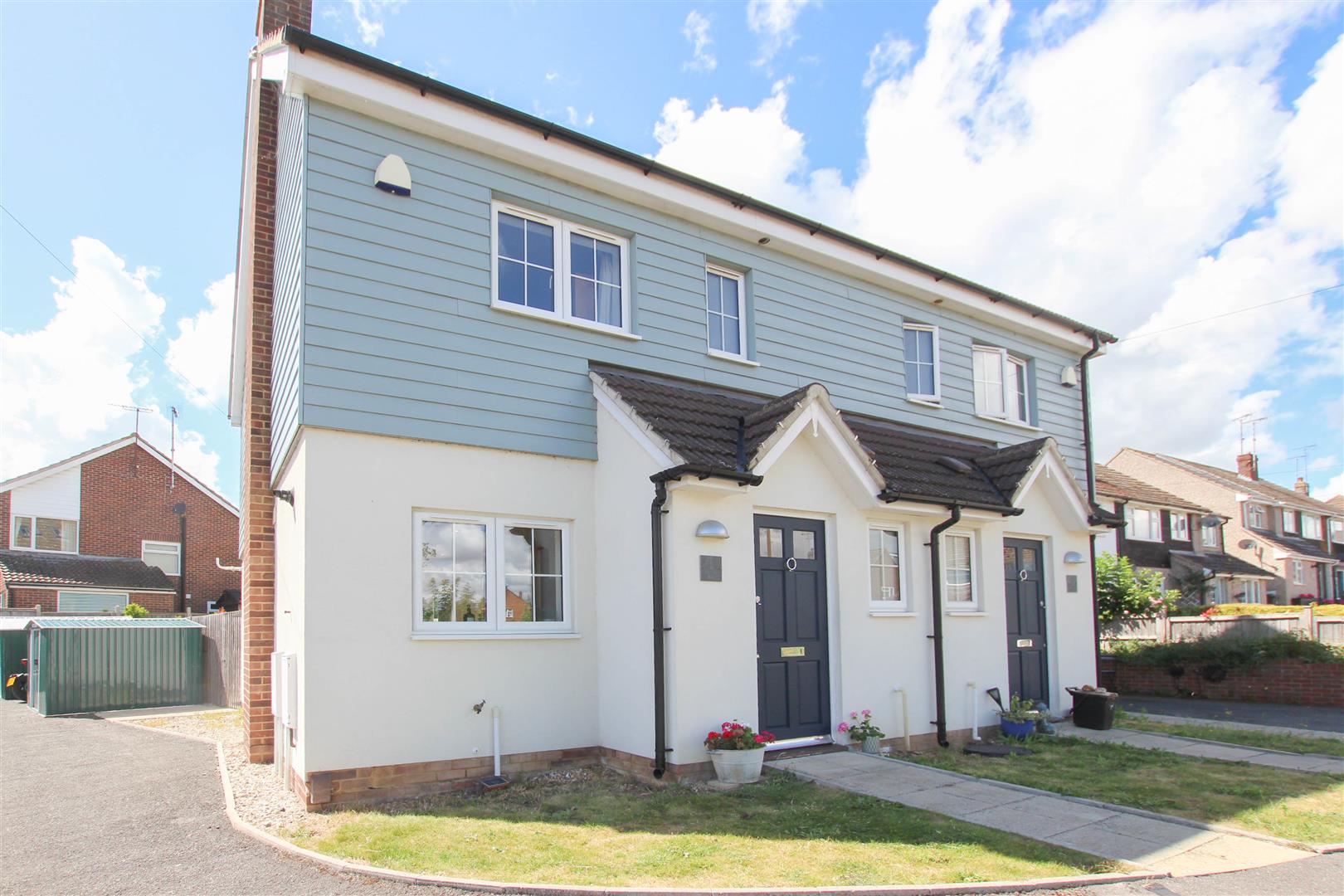 House Harvey Way in Uttlesford