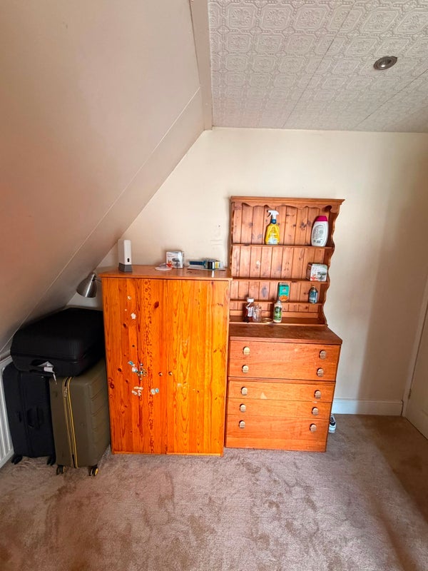 Room Granville Road in Sheffield