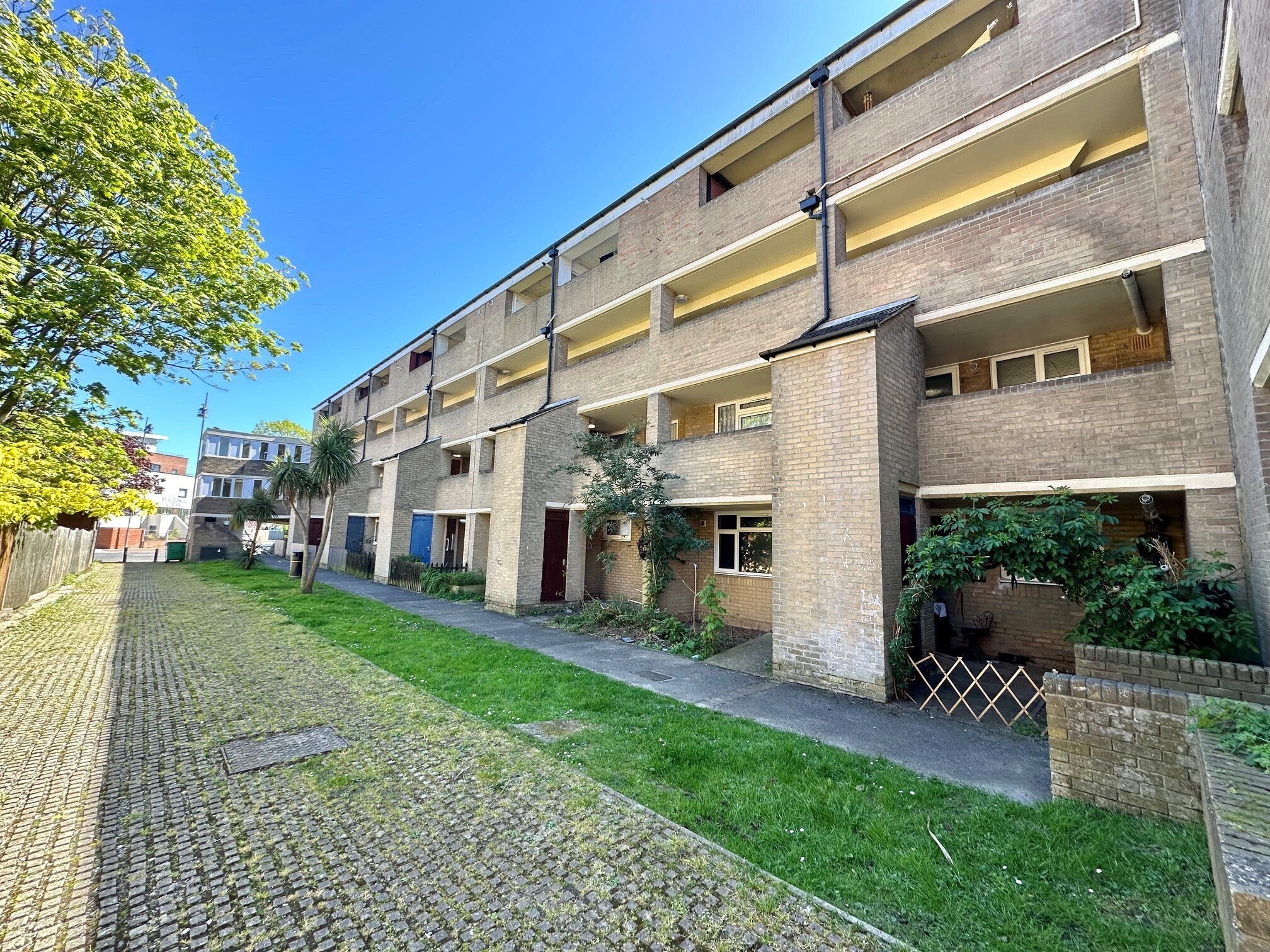 Flat North Street in Gosport