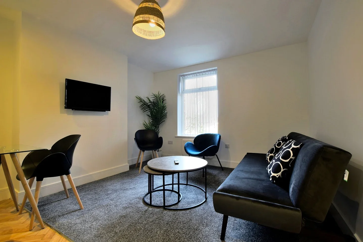 Room Pemberton Street in Salford