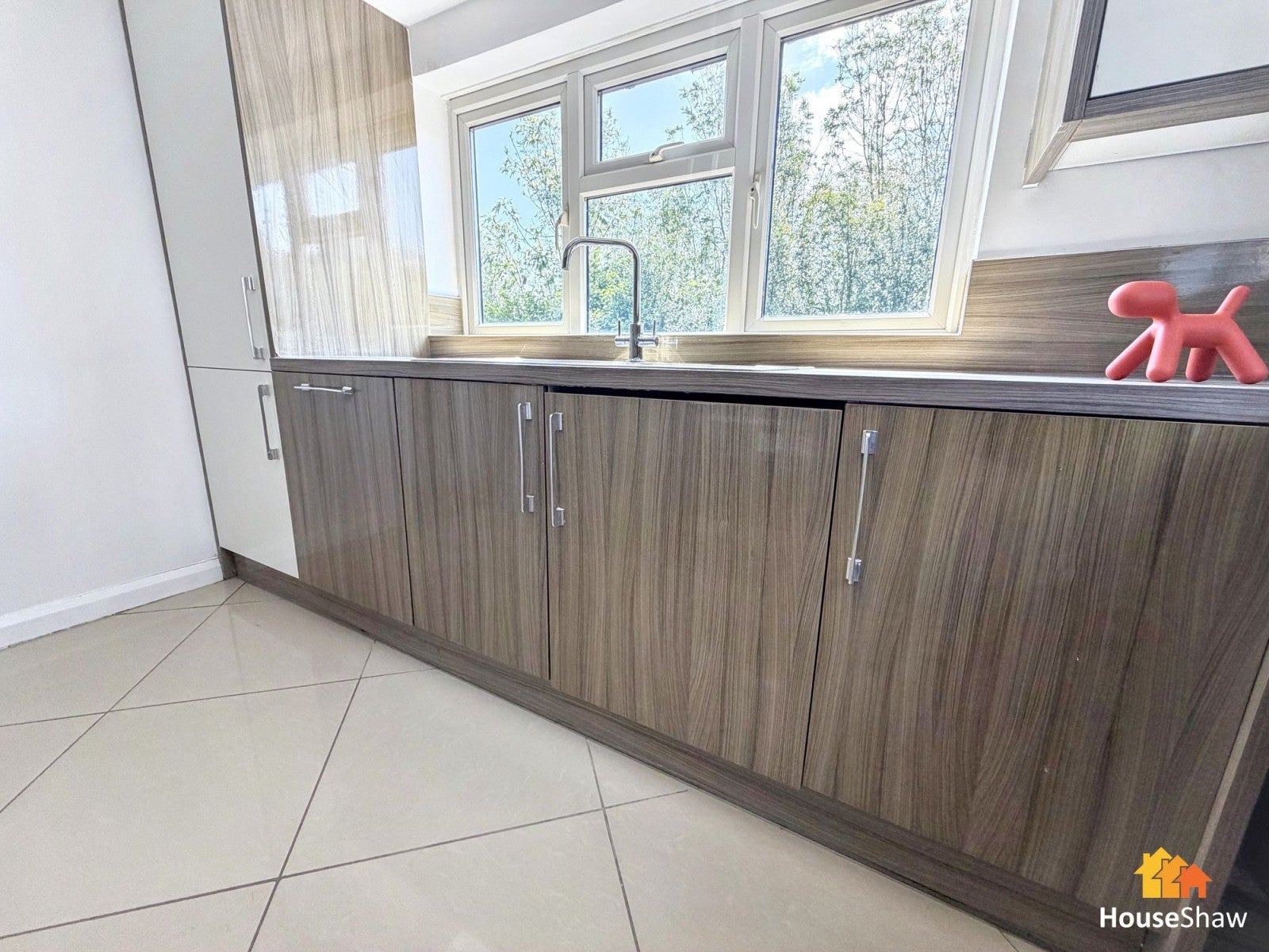 Flat Darvell Drive in Chesham