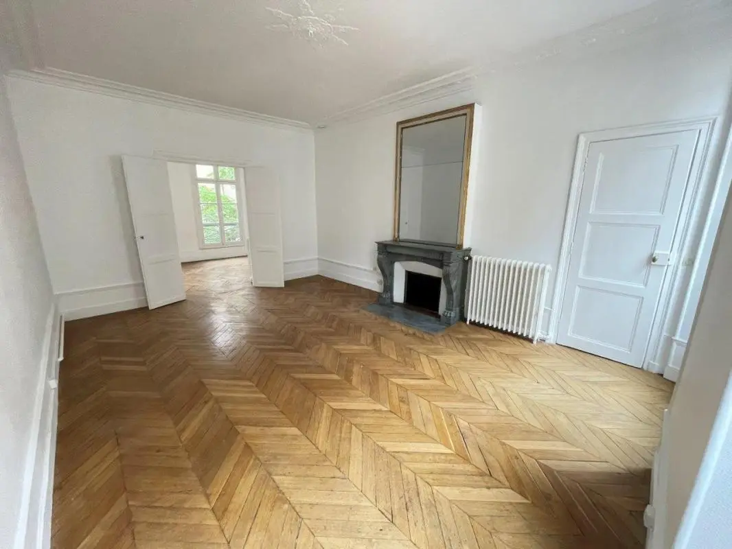 Appartement Rue Coëtlogon à Paris