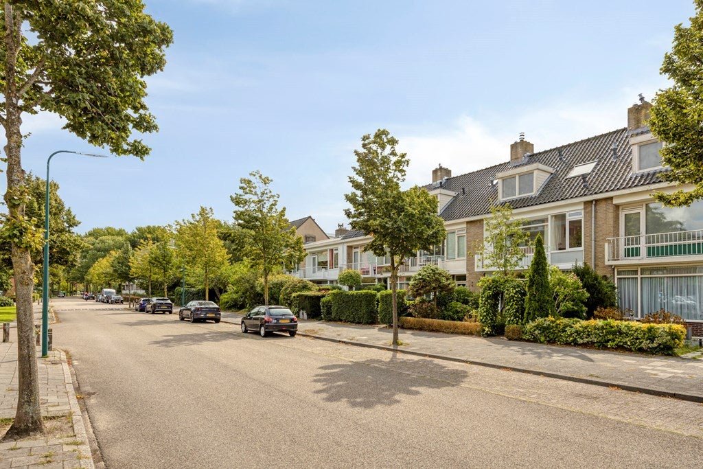 Huis Rozenlaan 4 in Oegstgeest