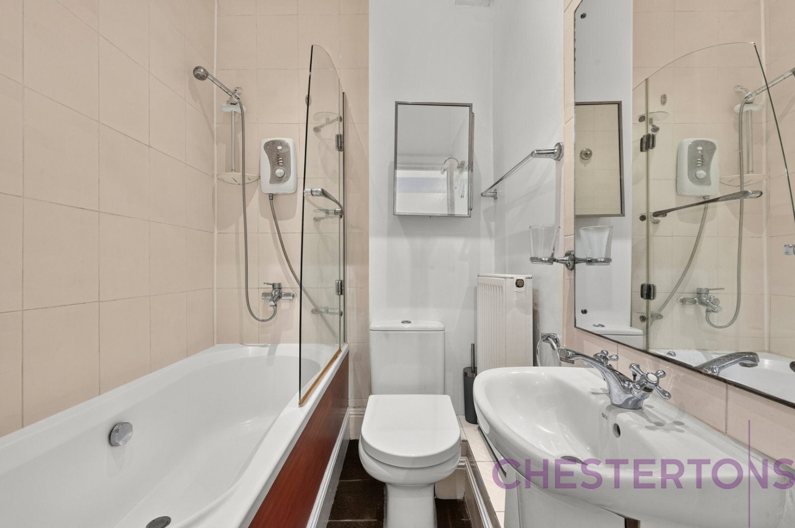 Flat Ropery Street in Greater London