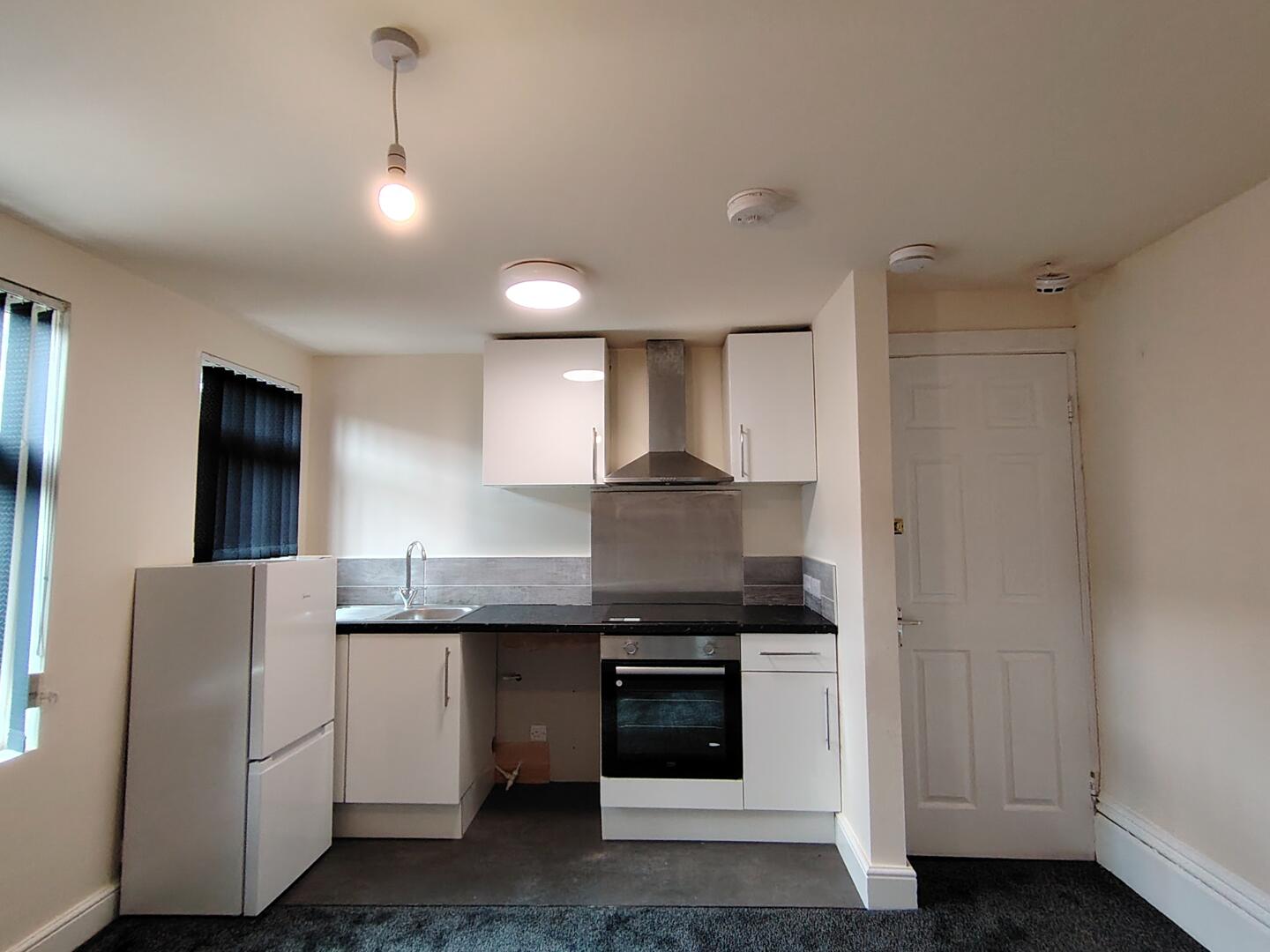 Flat Bairstow Street in Preston