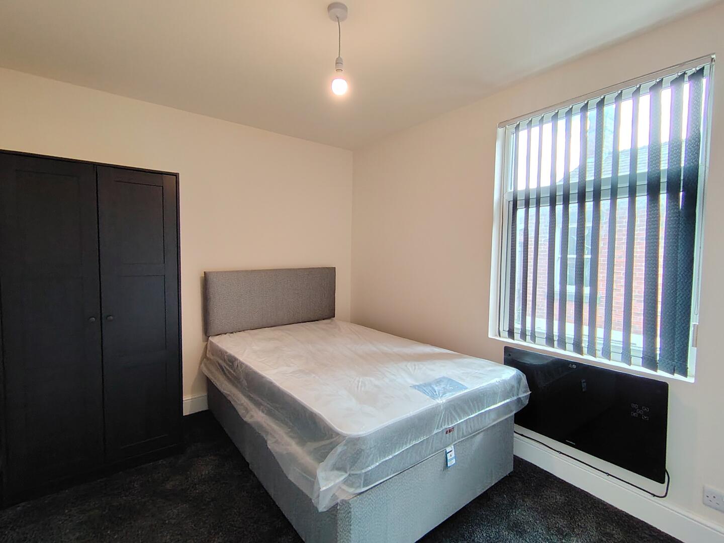 Flat Bairstow Street in Preston