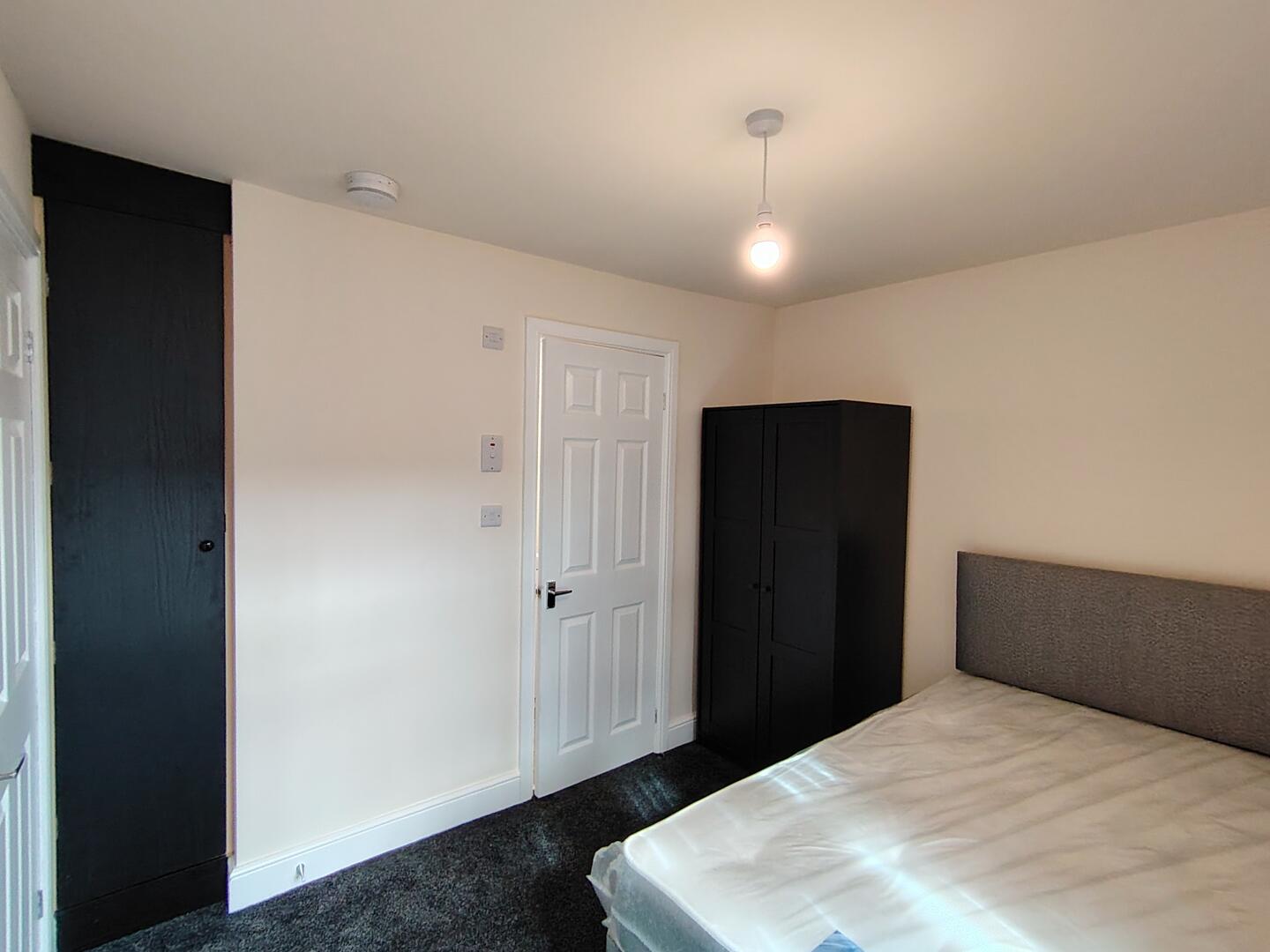 Flat Bairstow Street in Preston