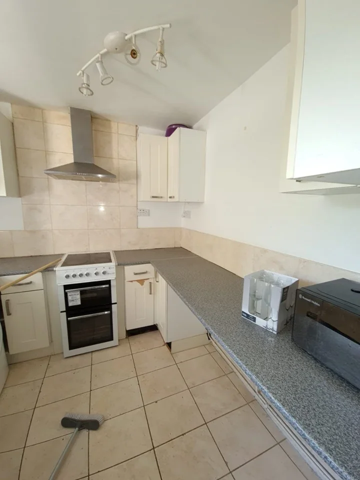 Flat The Quarterdeck in Greater London