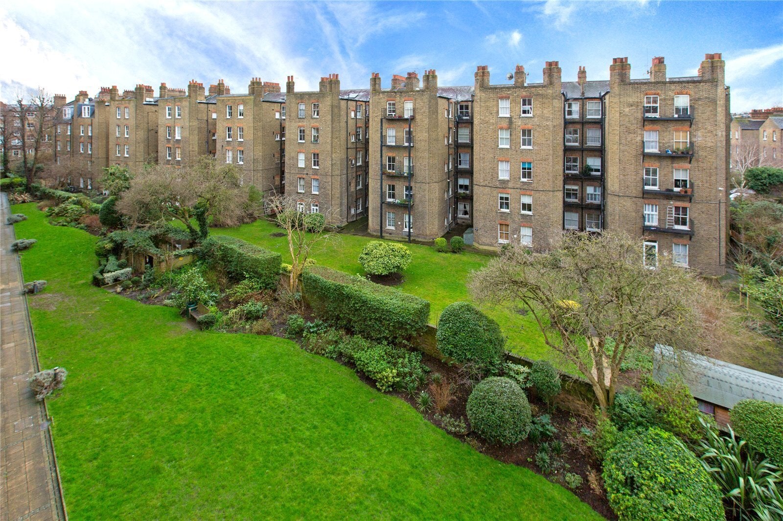 Flat Wymering Road in City of Westminster