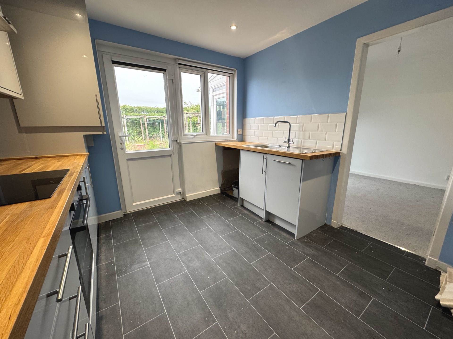 House Plumpton Avenue in Common Edge