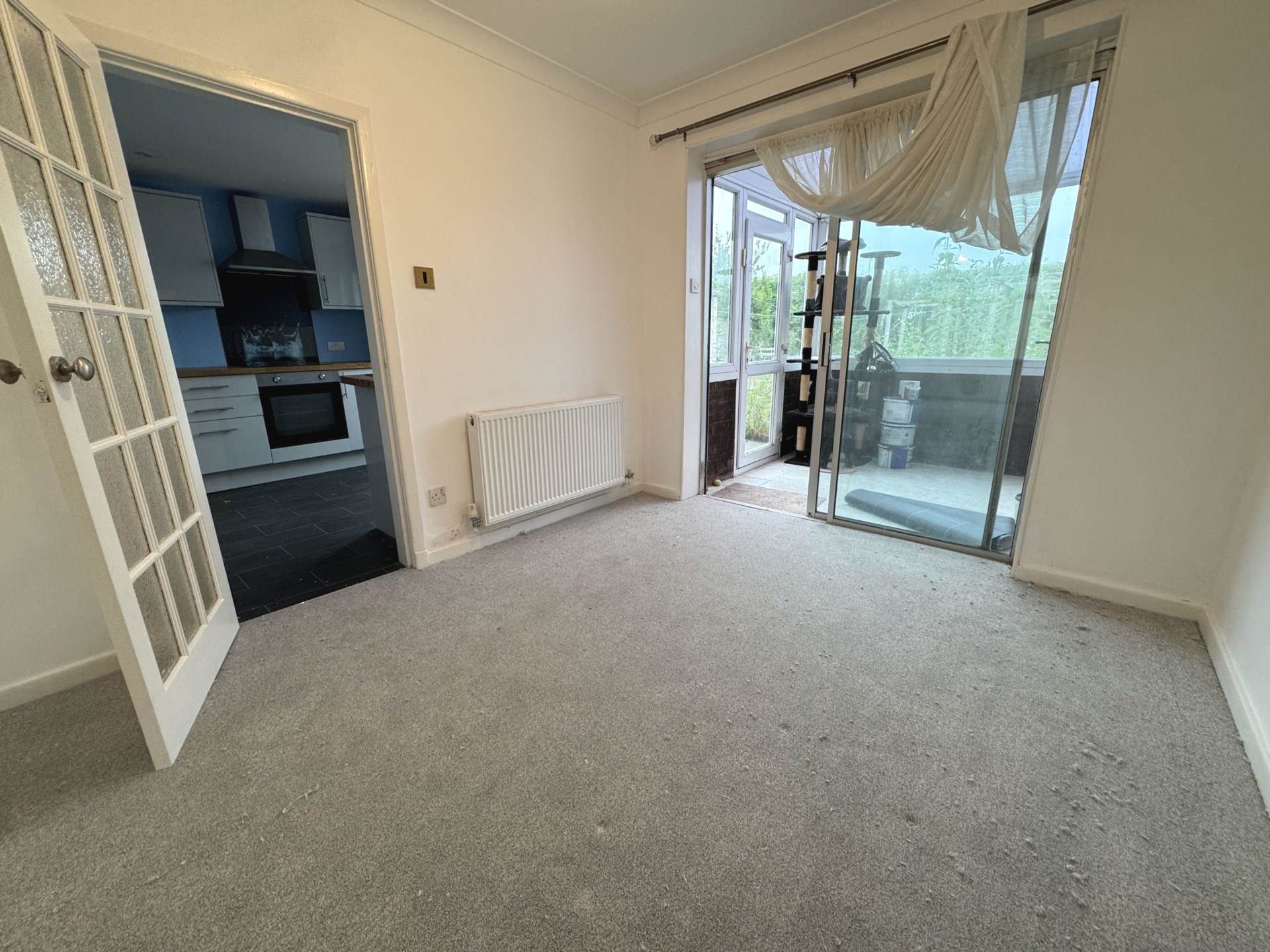 House Plumpton Avenue in Common Edge
