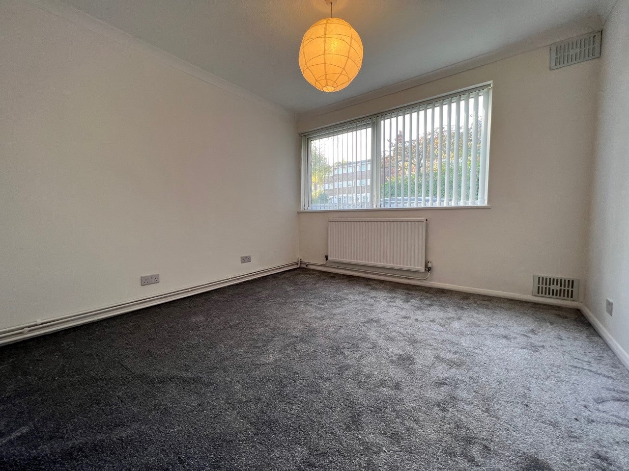 Flat Durham Road in Greater London