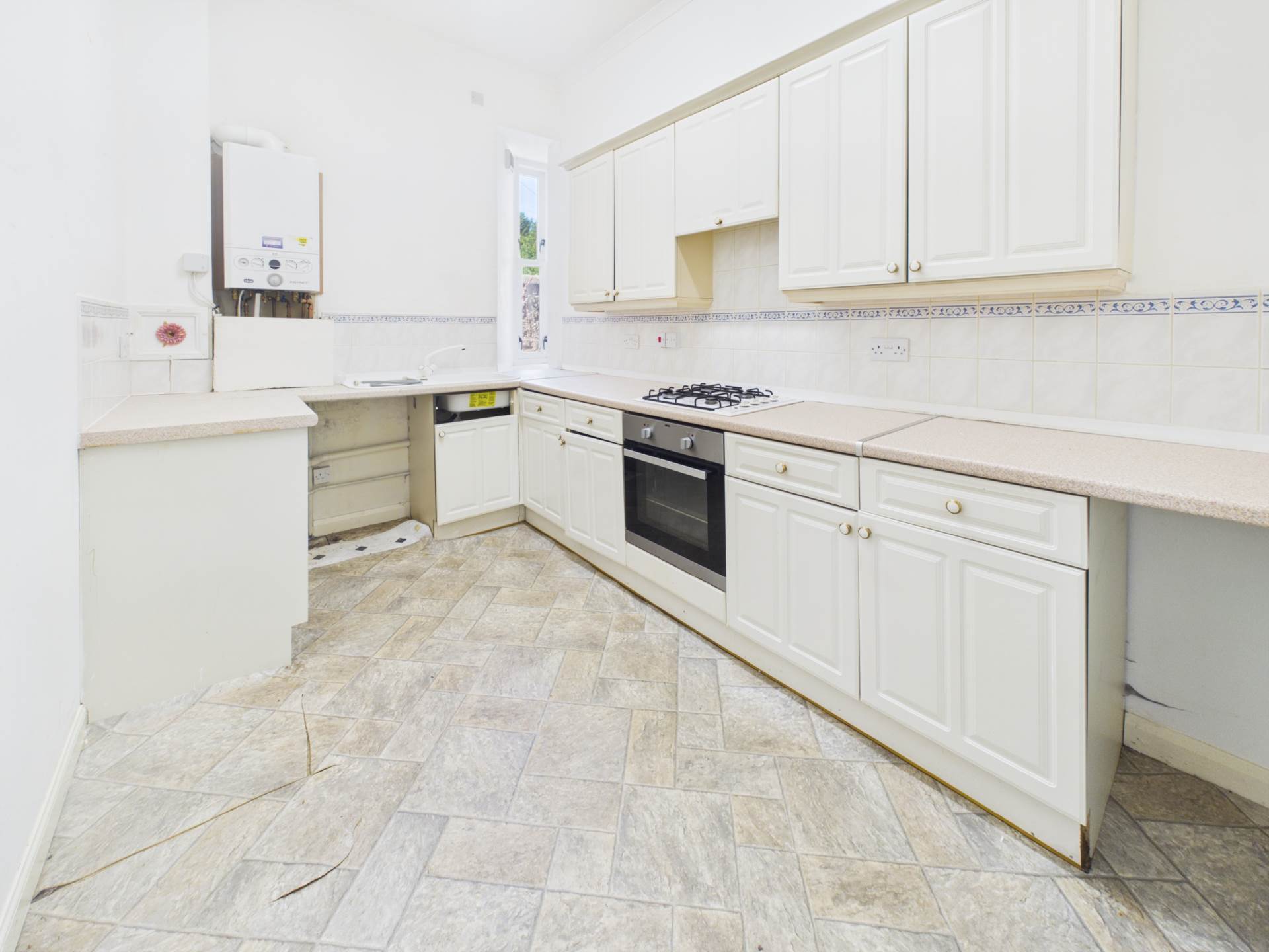 Flat Dunbeth Road in Coatbridge