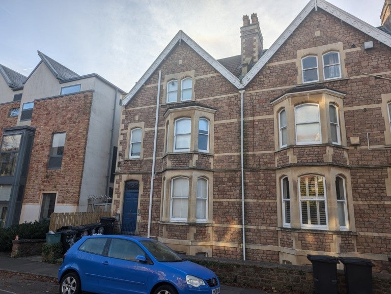 Room Whatley Road in Bristol