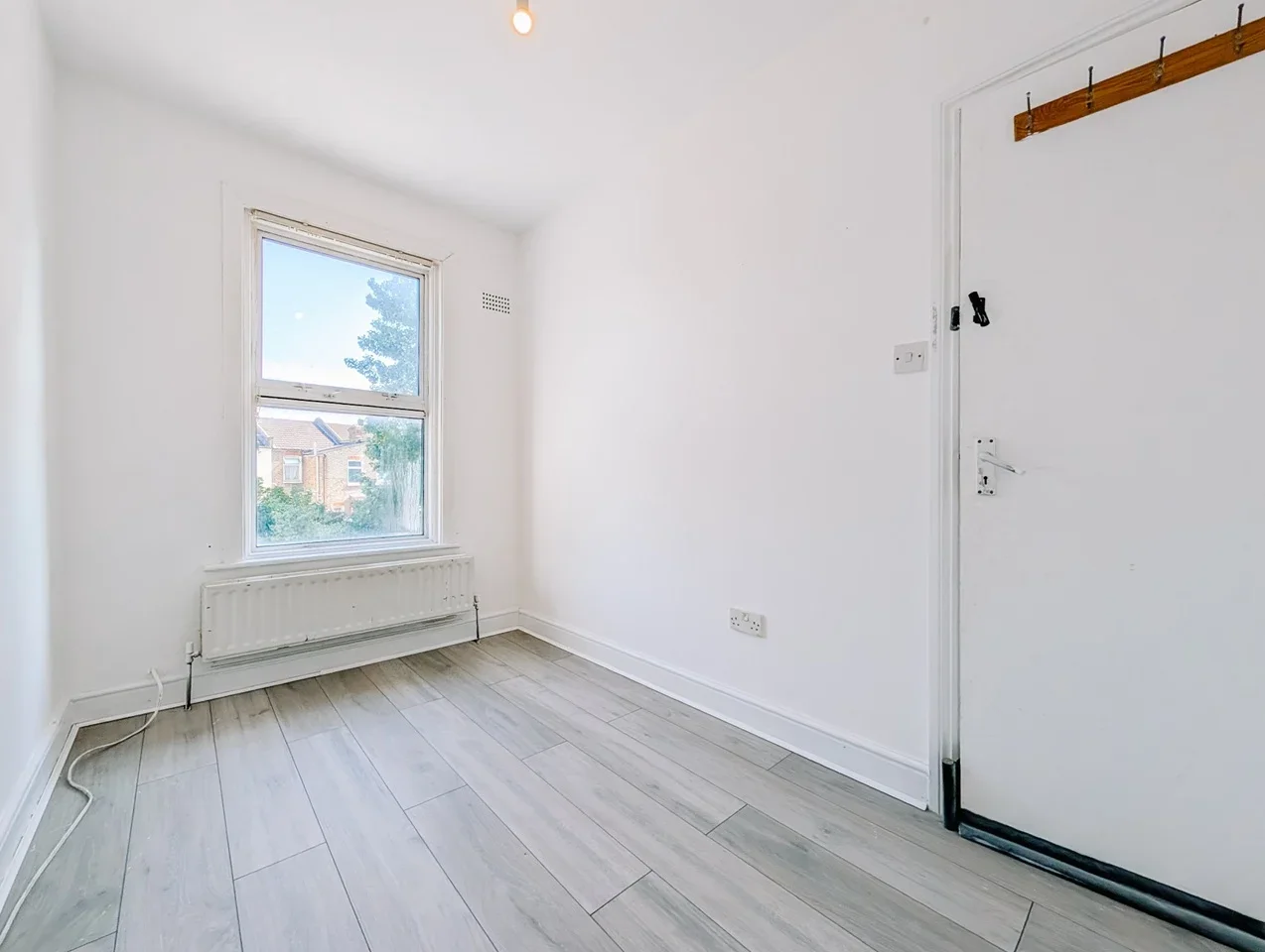 Flat Windsor Road in Greater London