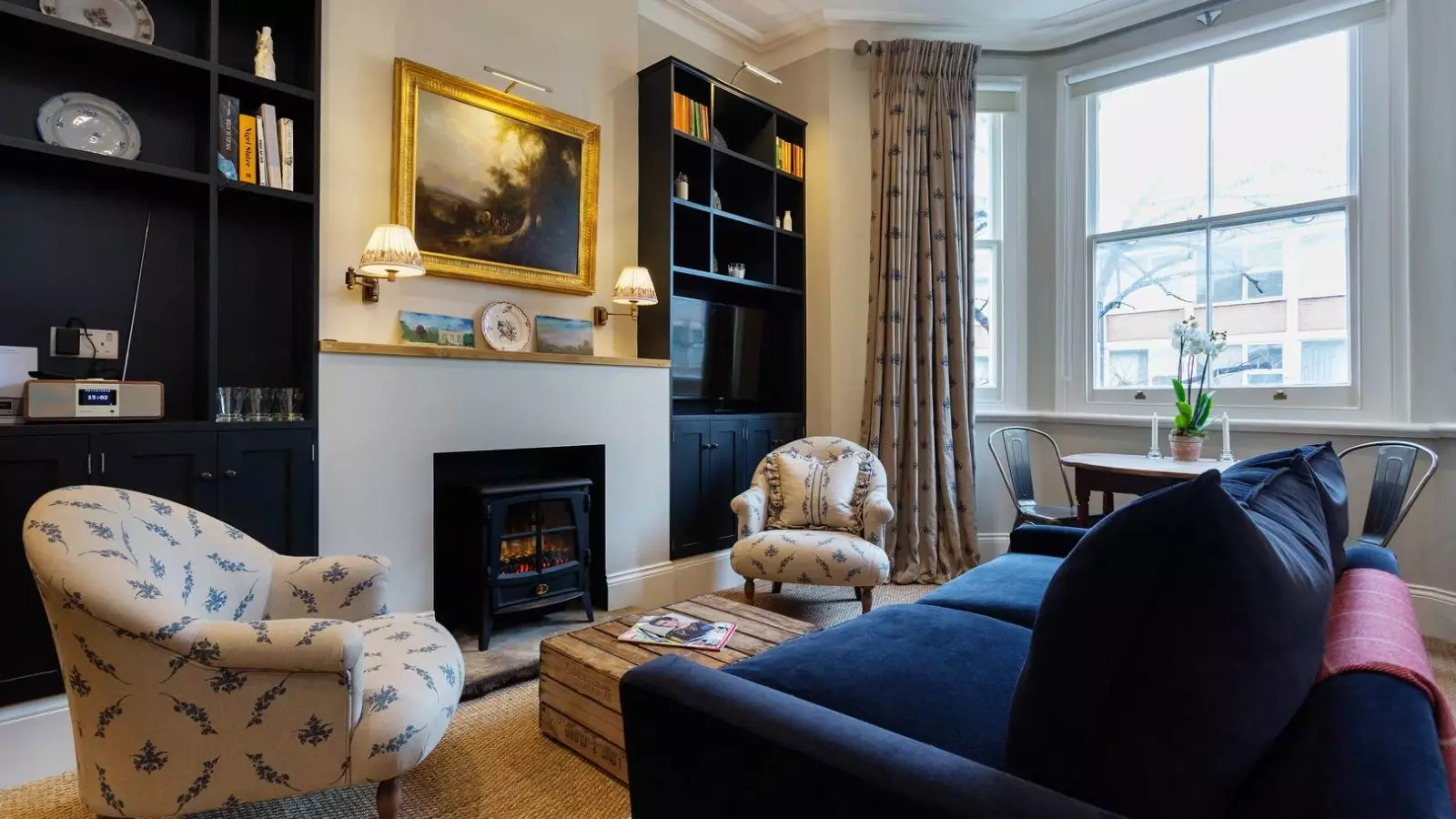 Flat Richmond Way in Greater London