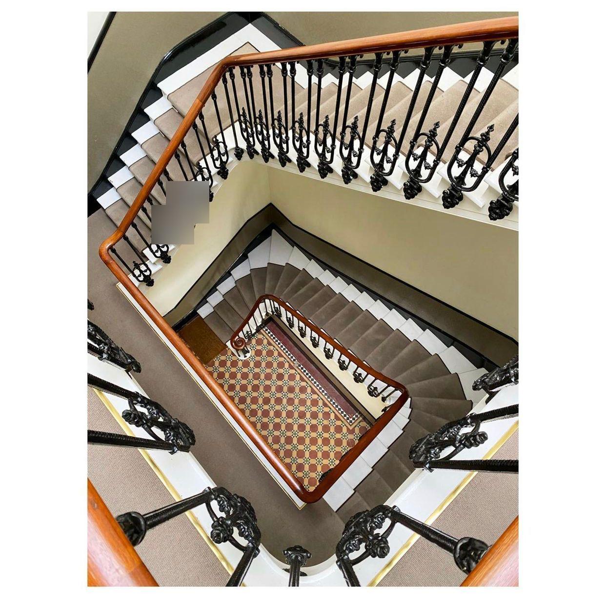Flat Rosslyn Hill in Greater London