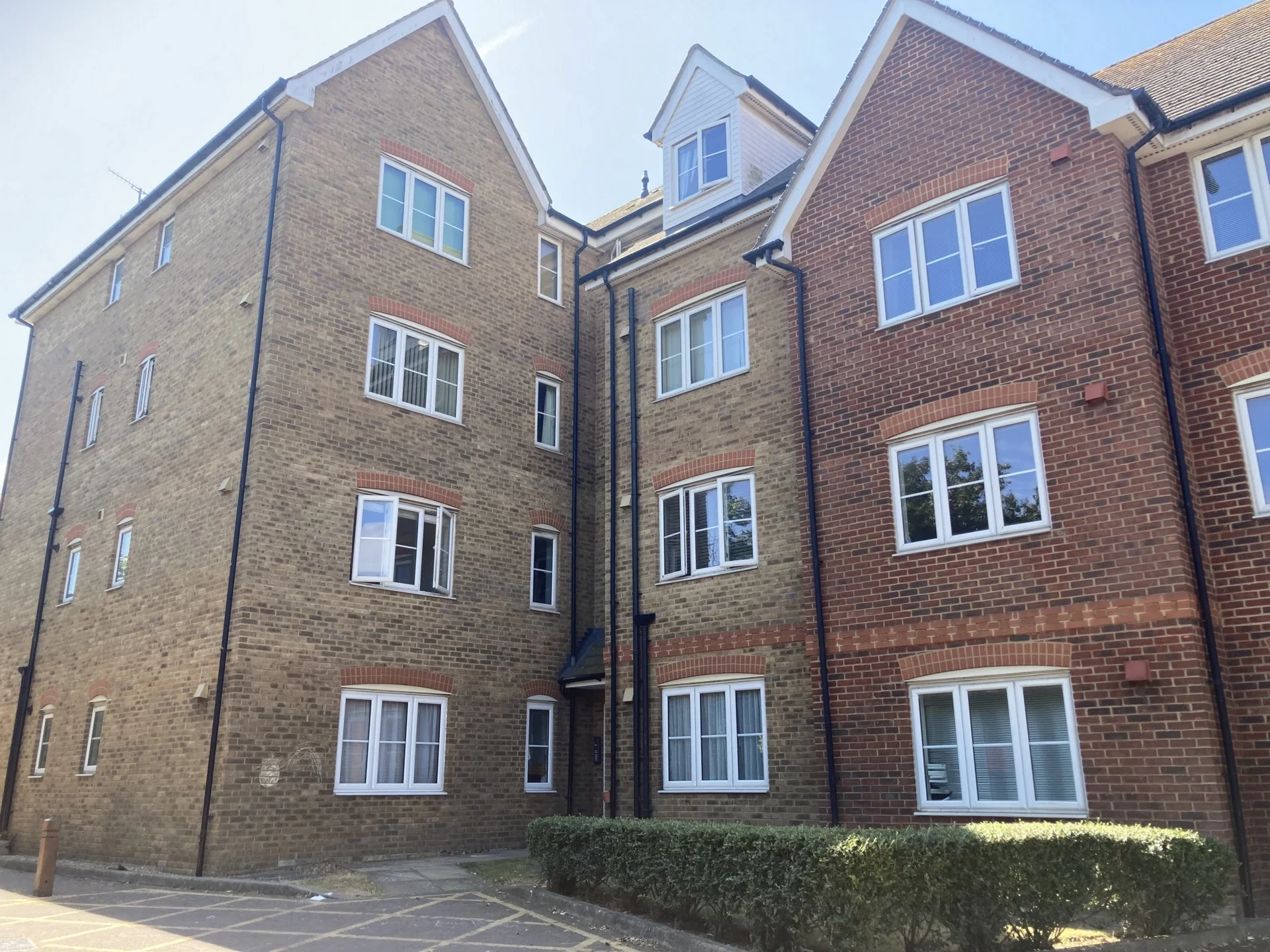 Flat Wherry Close in Thanet
