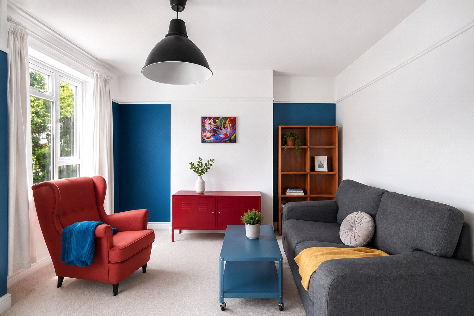 Flat Chartfield Avenue in Greater London