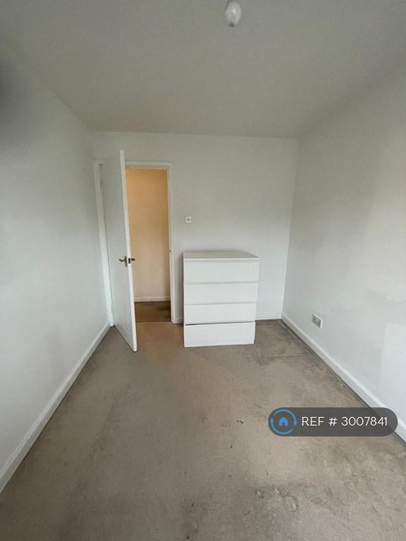House Chiltern Close in Greater London