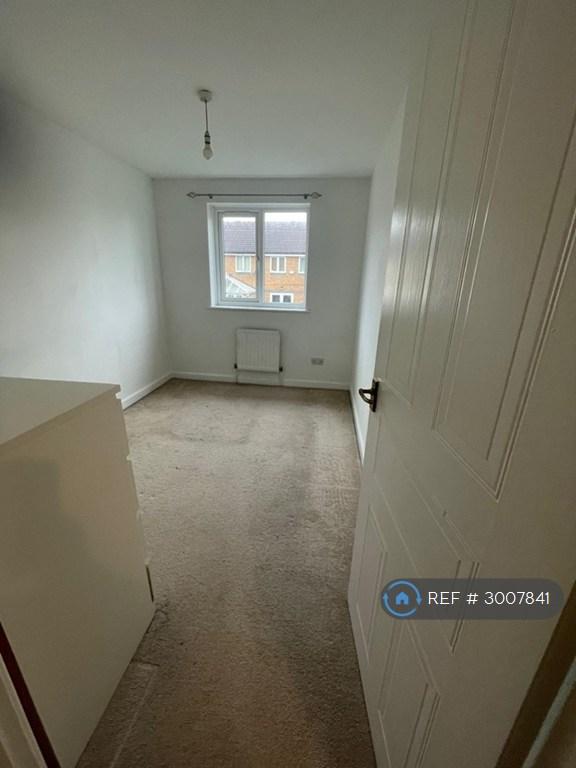 House Chiltern Close in Greater London