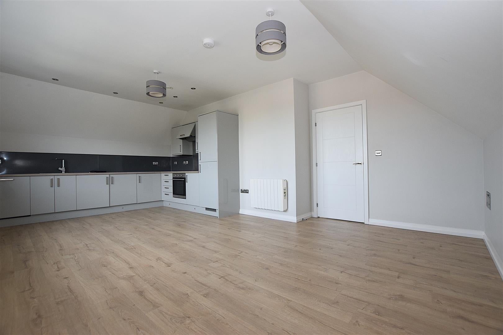 Flat Hastings Road in Rother