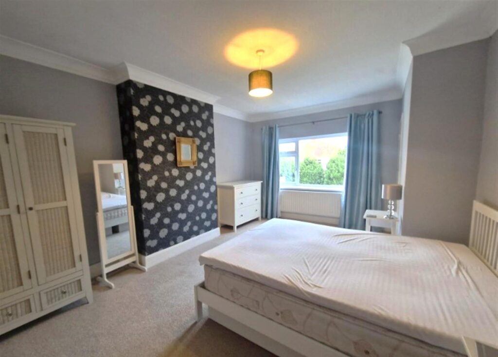 Flat Welbeck Avenue in Portslade by Sea