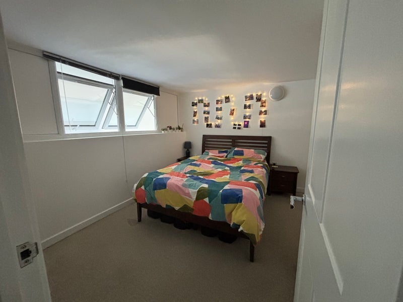 Room Holbrook Road in Greater London