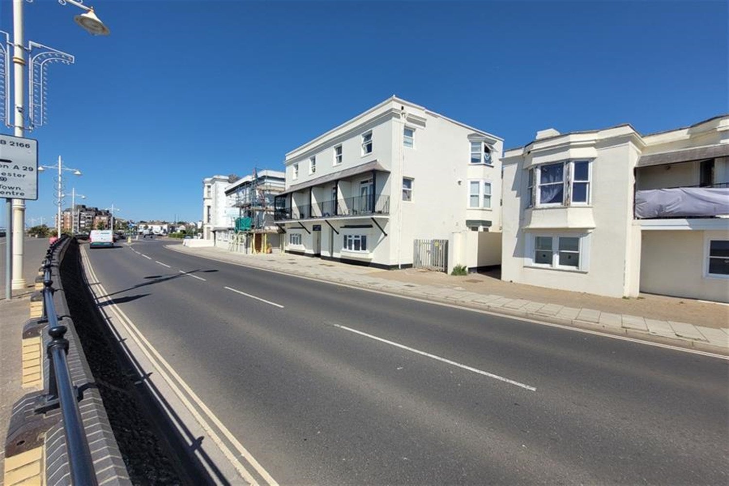 Flat The Esplanade in Arun