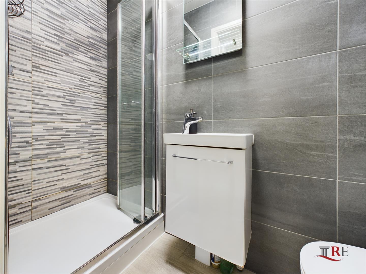 Room East Hill in Greater London