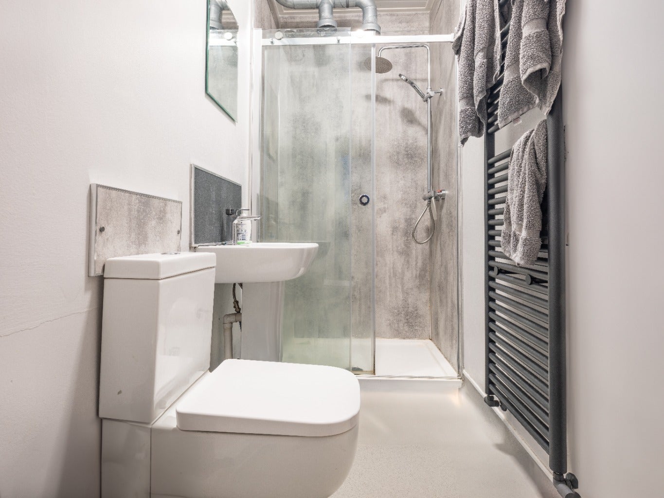 Room Hotspur Street in Newcastle upon Tyne