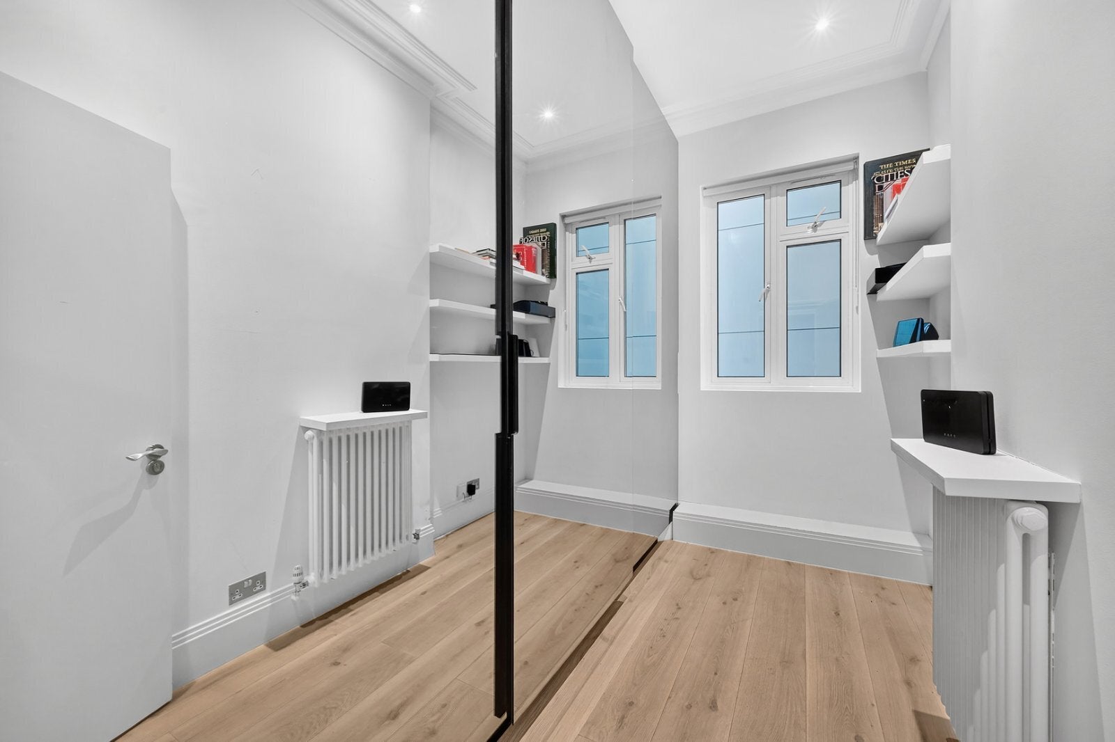 Flat Ennismore Gardens in City of Westminster