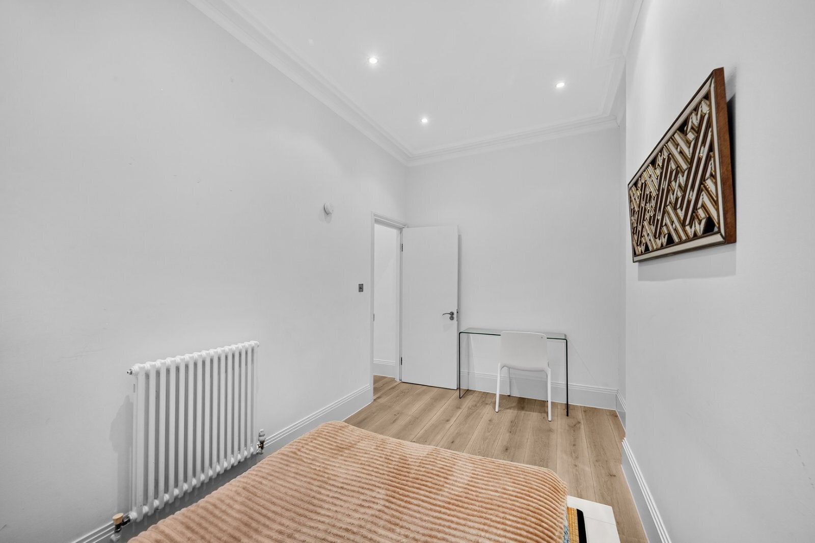 Flat Ennismore Gardens in City of Westminster