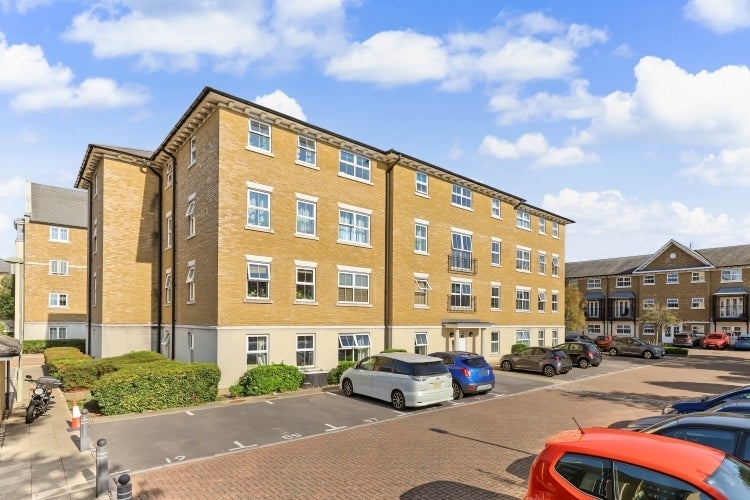 Flat Reliance Way in Oxford