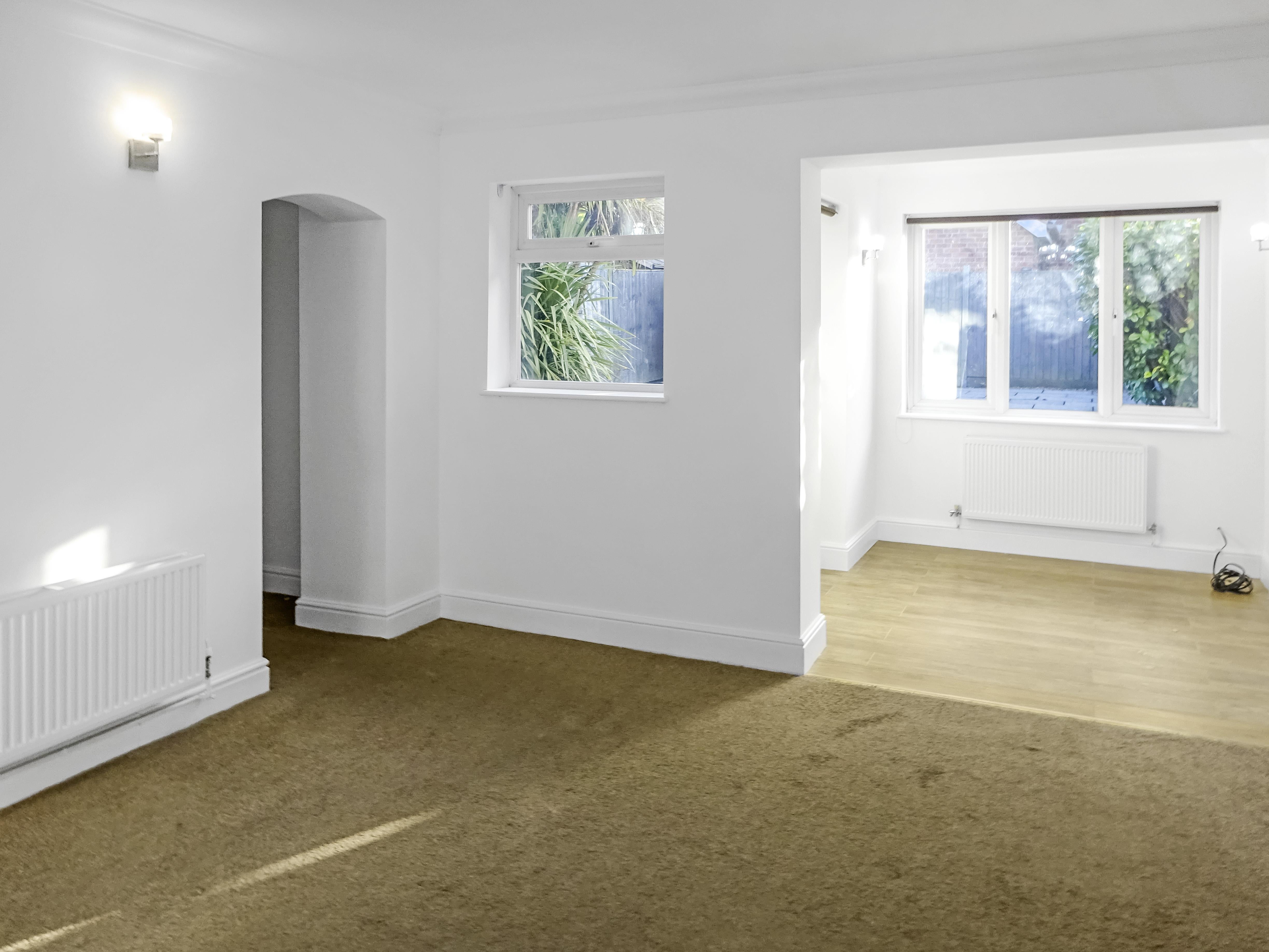 House Ashdown Close in Barton Seagrave