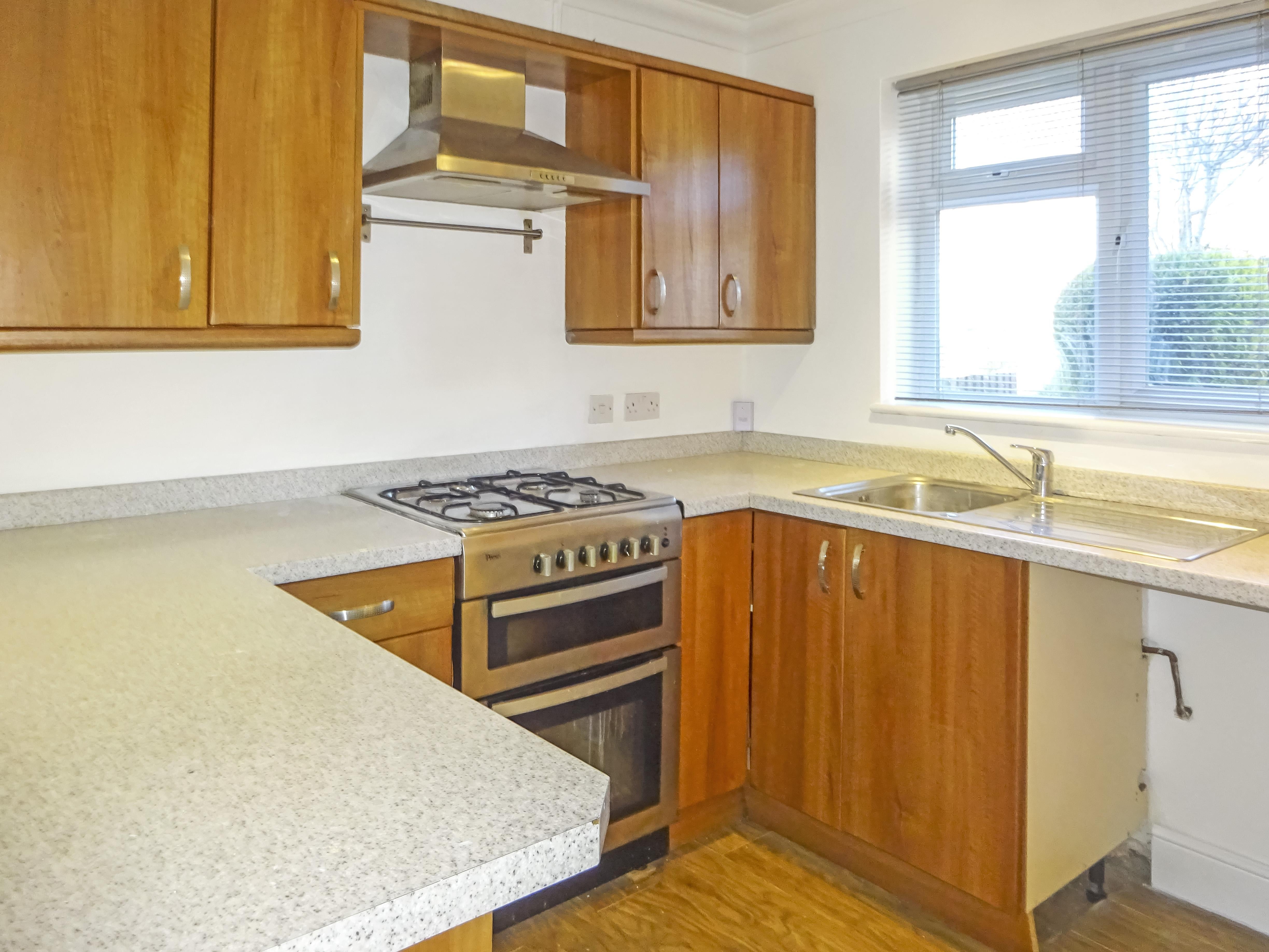 House Ashdown Close in Barton Seagrave