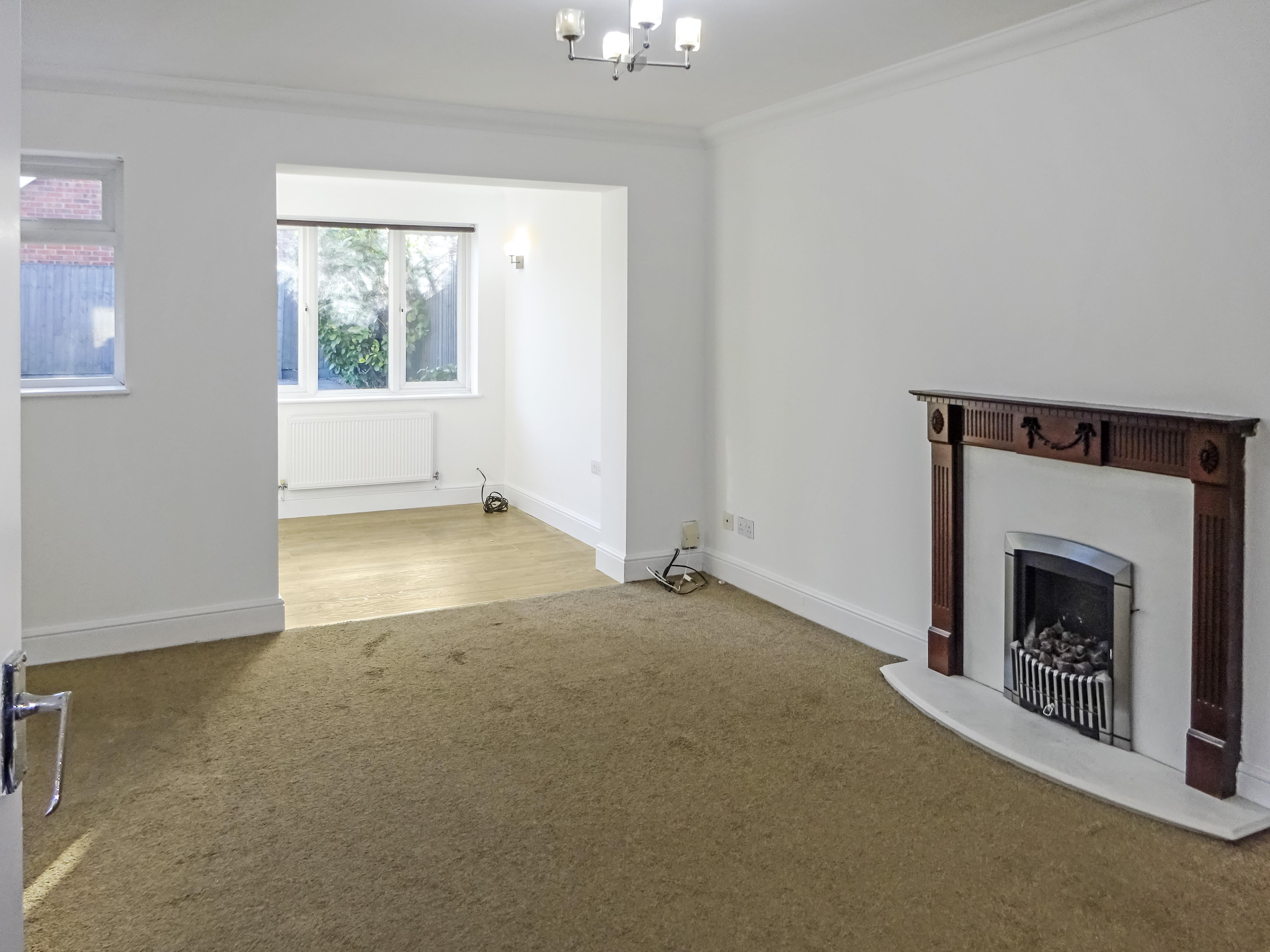 House Ashdown Close in Barton Seagrave