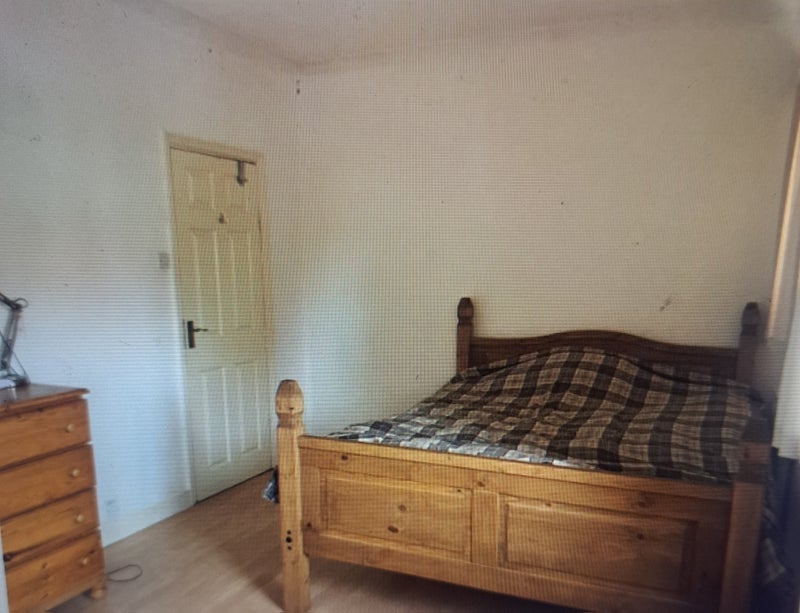 Room Downham Way in Greater London